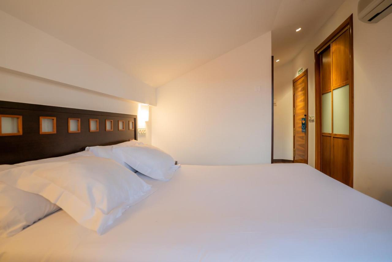 Hotel Rincon Del Conde เลออน ภายนอก รูปภาพ