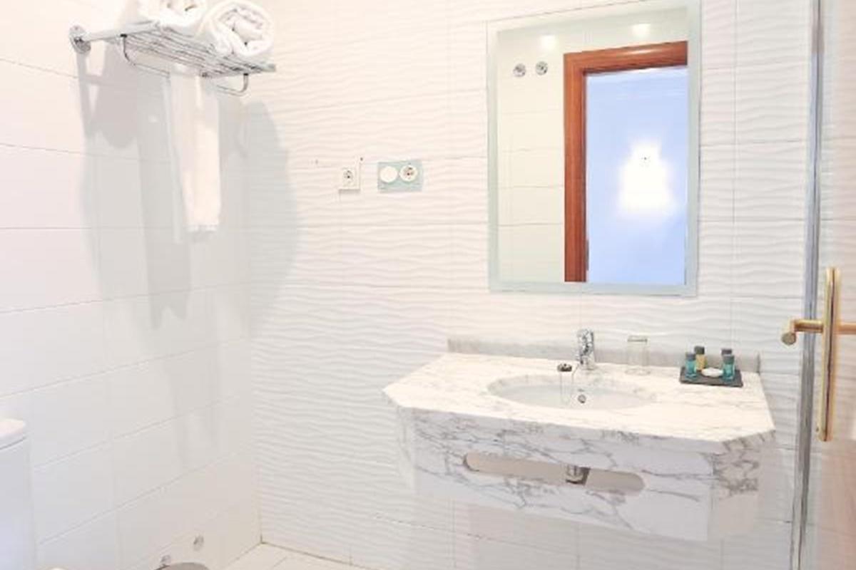 Hotel Rincon Del Conde เลออน ภายนอก รูปภาพ