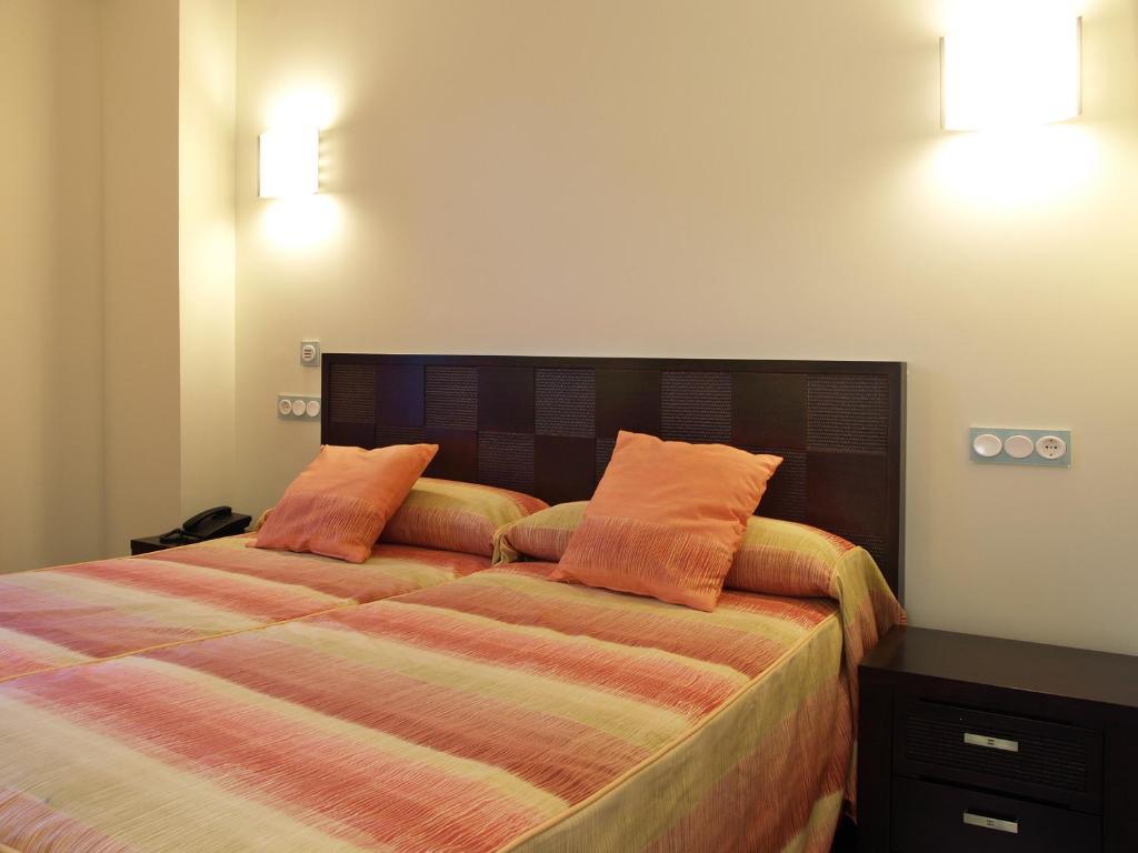 Hotel Rincon Del Conde เลออน ห้อง รูปภาพ